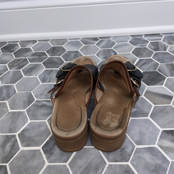 Dansko Lenny Double Strap Black Brown Leather Gold Buckle Block Heel San… - Picture 4 of 7